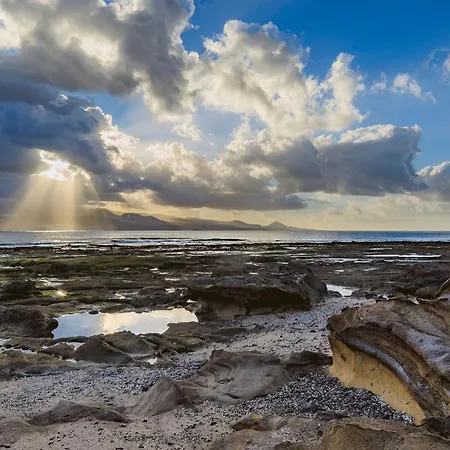 Home2book Bright Panoramic Apartmán *